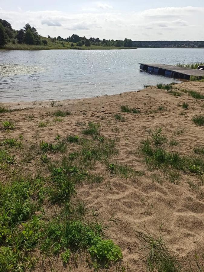 Miedzy Olchami Domek Nad Jeziorem. Noclegi Caloroczne. Cisza, Spokoj. 巴尔切沃 外观 照片